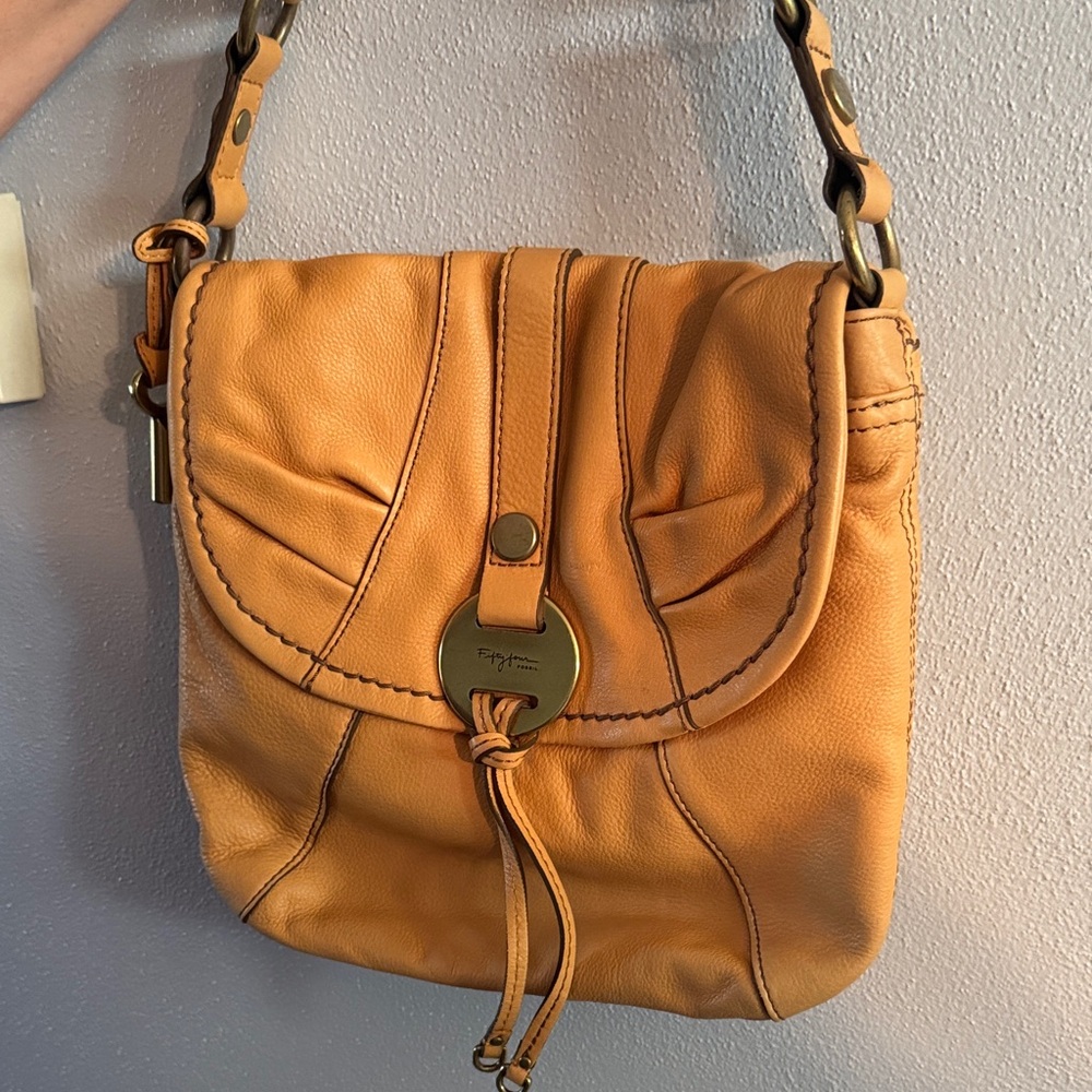 Fossil Fifty-Four Tan/Mustard Leather Shoulder Bag